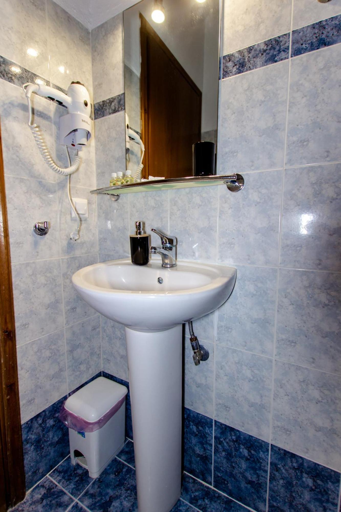 Athanasia Inn Nea Vrasna Luaran gambar