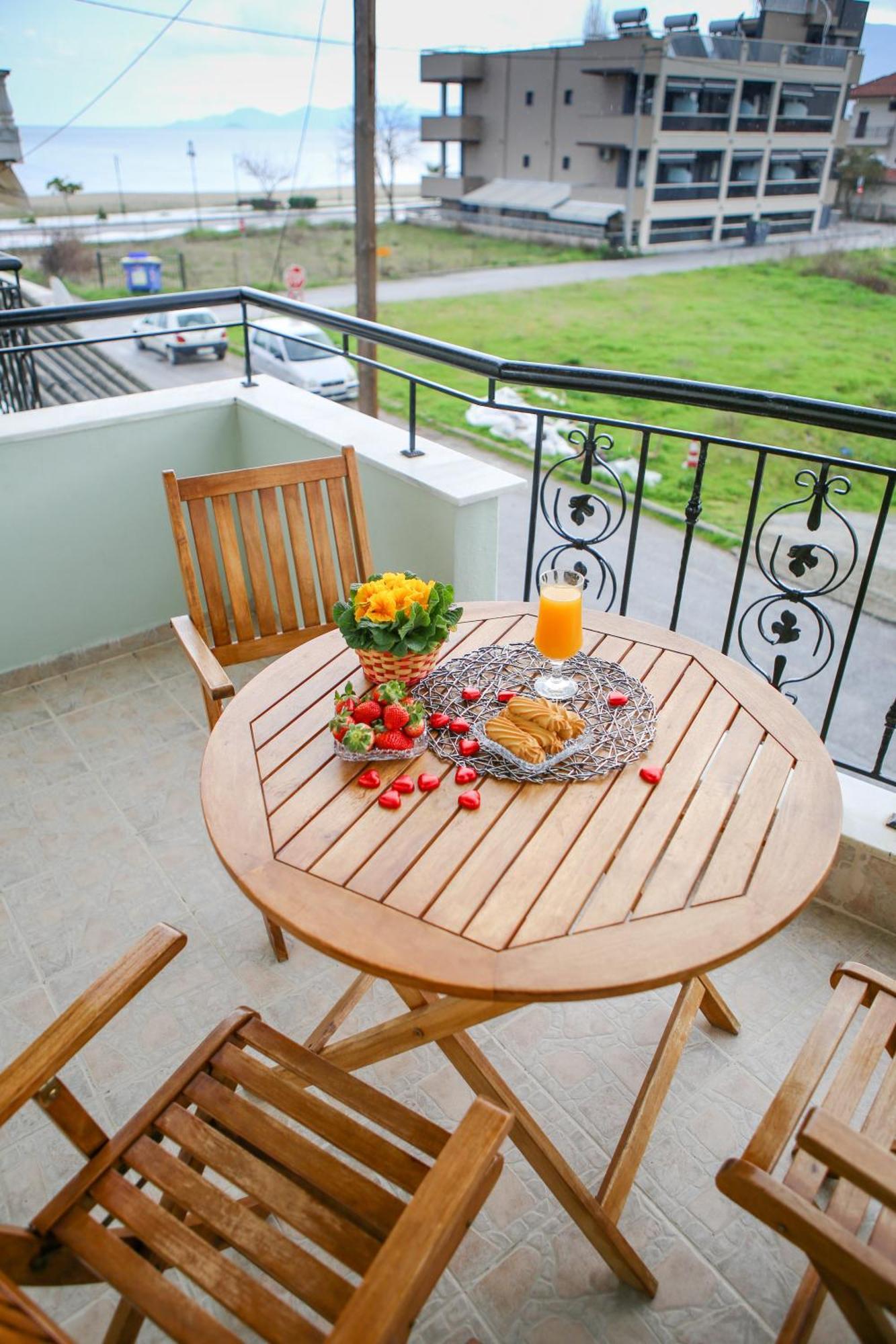 Athanasia Inn Nea Vrasna Luaran gambar