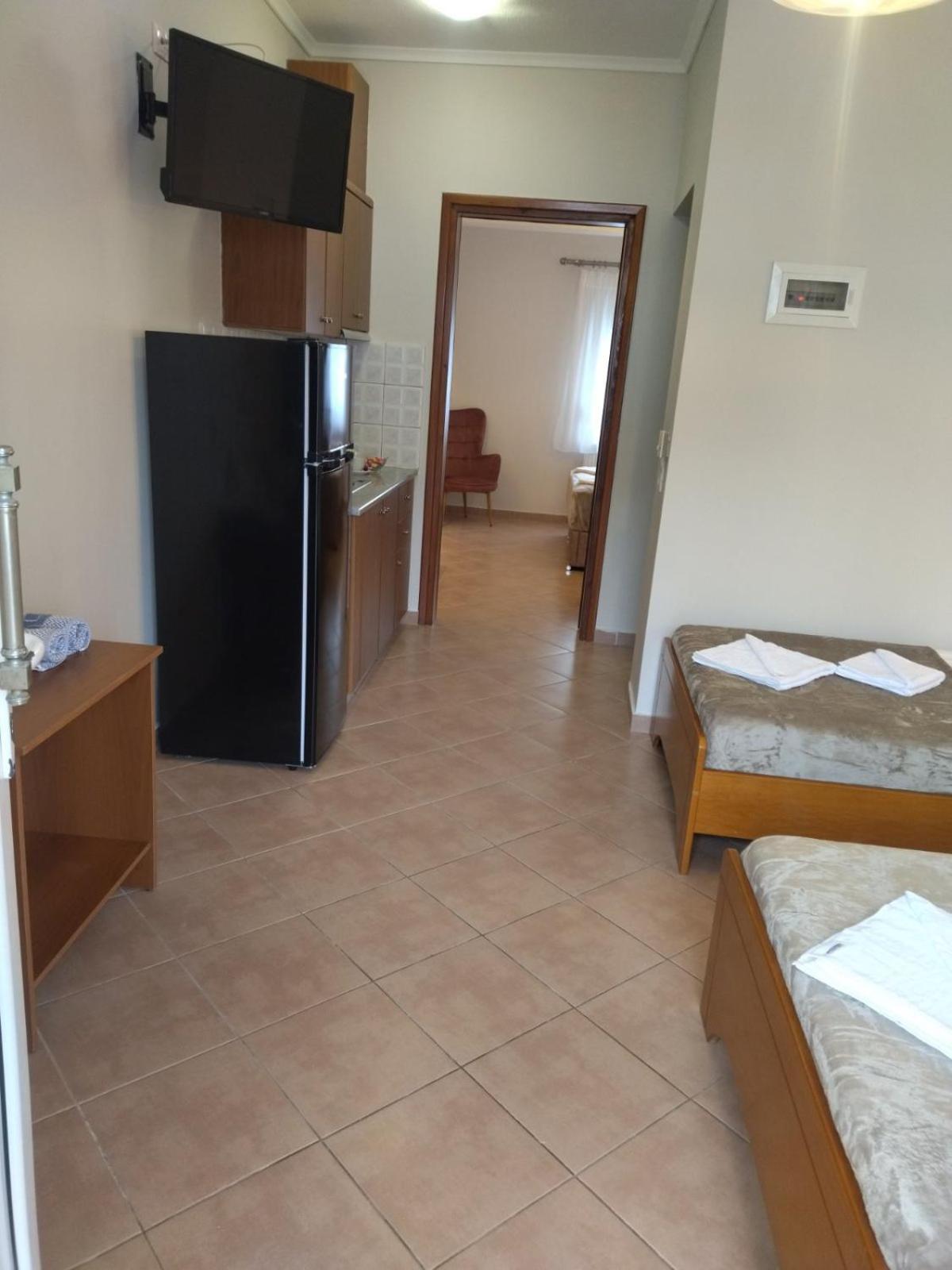Athanasia Inn Nea Vrasna Luaran gambar