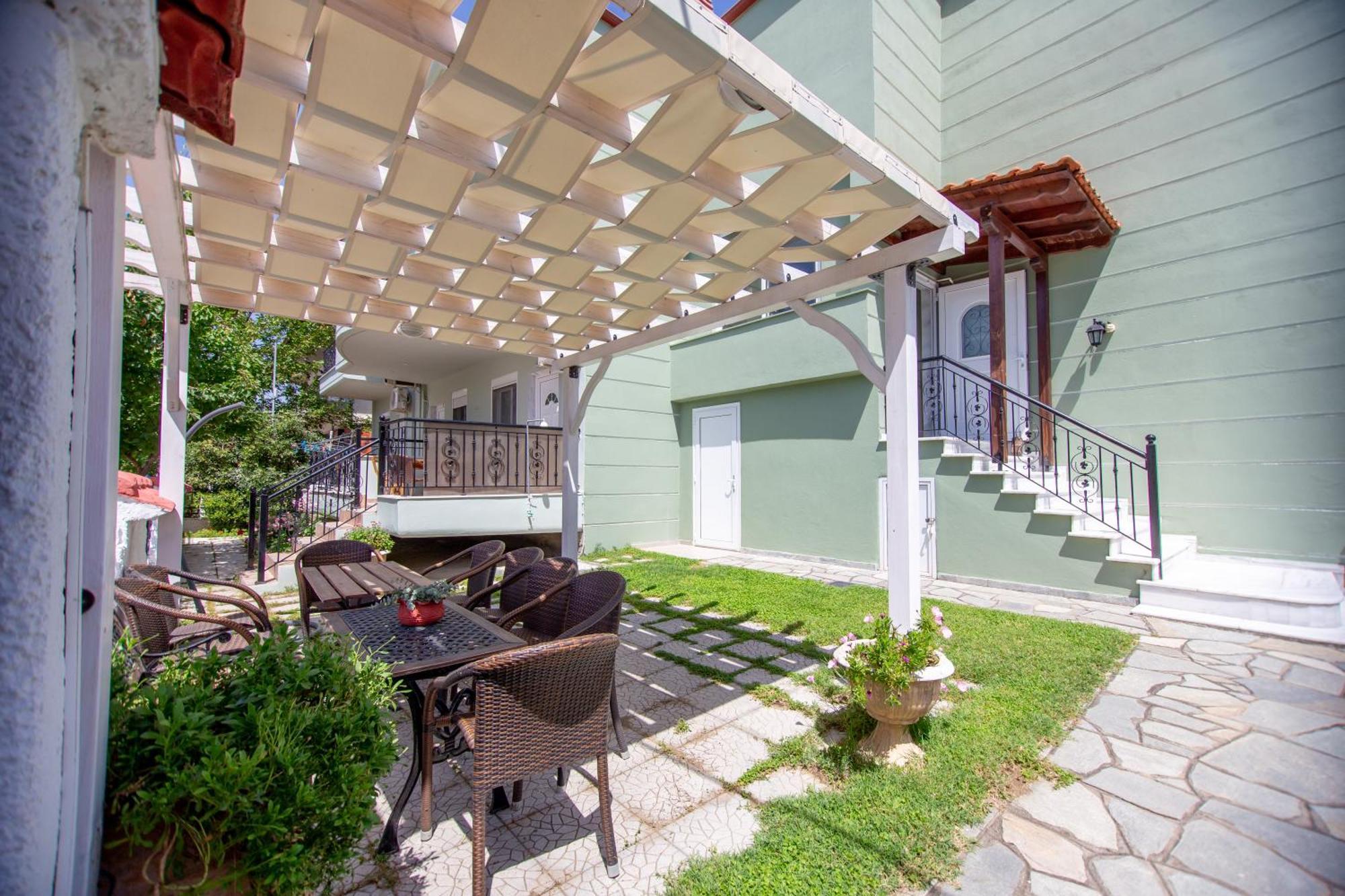 Athanasia Inn Nea Vrasna Luaran gambar